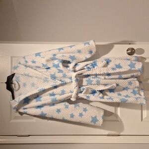 Fluffy robe with hood and tie belt